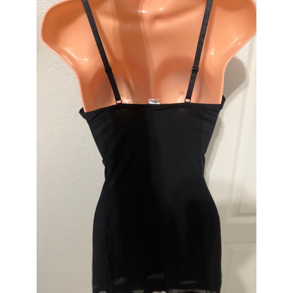 New Black mini dress - Picture 5 of 7